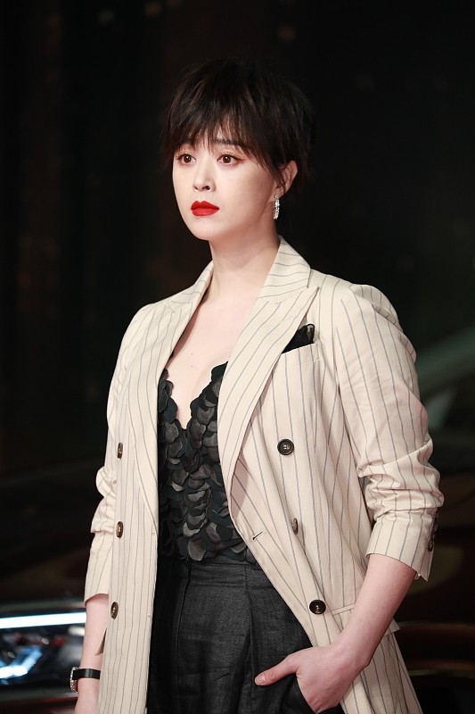 蒋欣短发发型图片(蒋欣短发造型有点) - 赤虎壹号