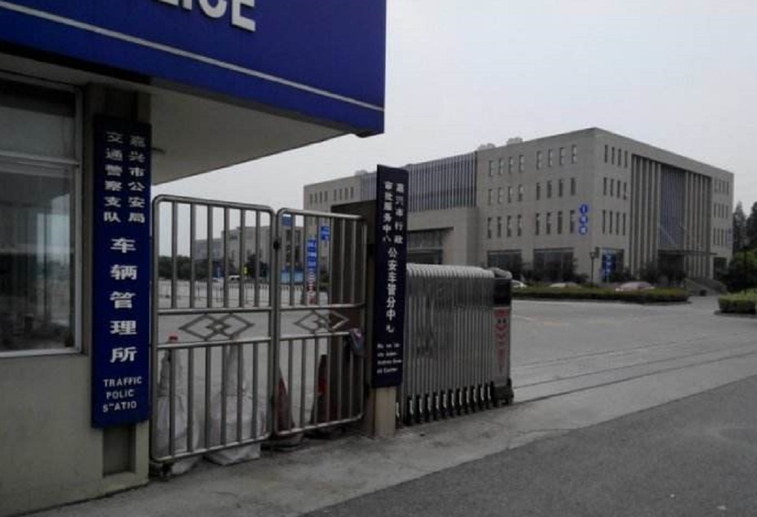 买一台靠谱的二手车，别只顾着检查车况，这些手续你看了吗？