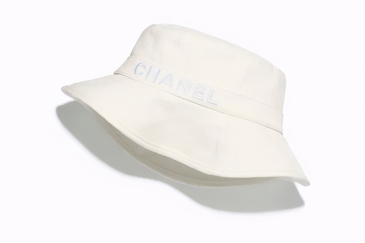 资讯｜名媛必备！CHANEL渔夫帽有点东西