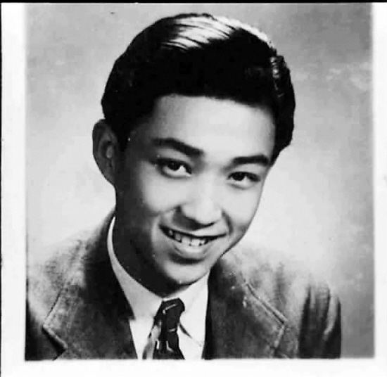 谢晋：4个子女3个低智，唯一正常的孩子患癌离世，一生比黄连还苦