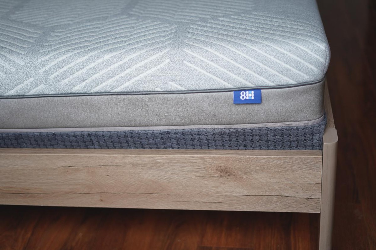 米粉亲自来验货 售价两千多的8H 金刚护脊乳胶床垫到底值不值