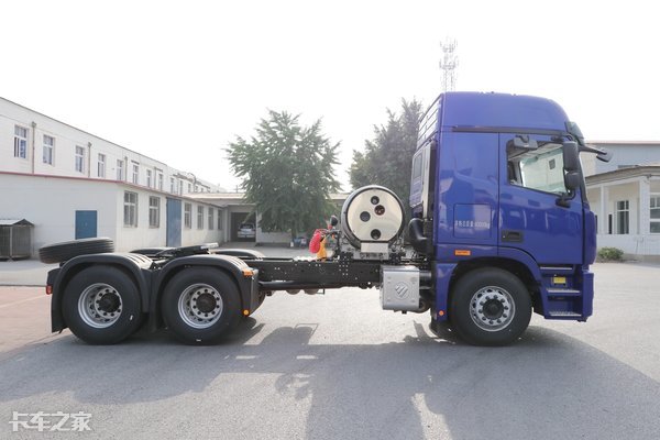 460马力+超速挡+3.7速比，欧曼GTL 6X4燃气车香吗？