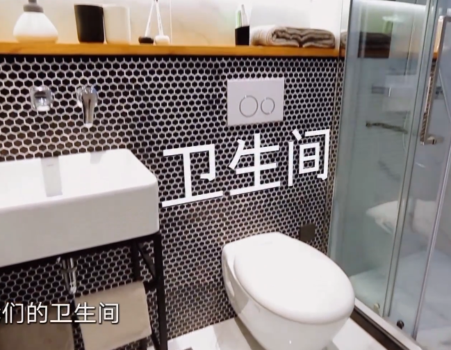 一家5口住100㎡，孩子没卧室，院子闲置不用？爆改变4房2厅