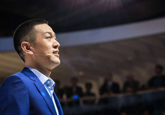 三次创业上市，一个想法就让胡玮炜3年狂赚15亿，李斌究竟多厉害