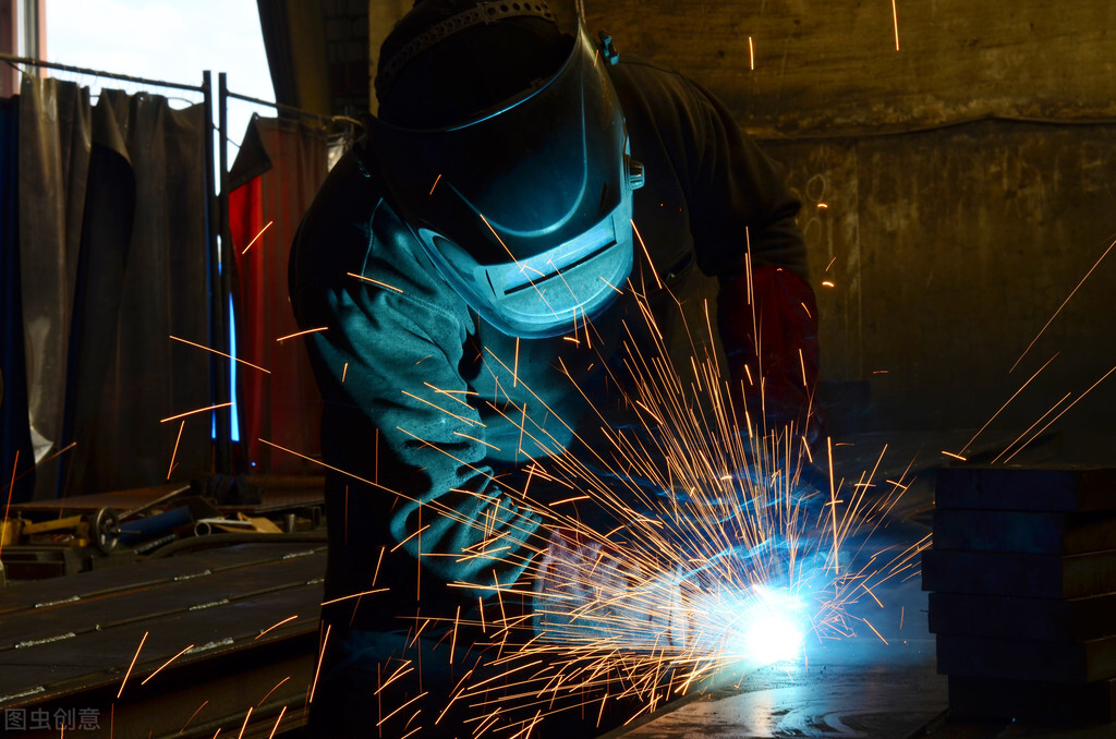 读职校：高考班与就业班，专业该怎么选？