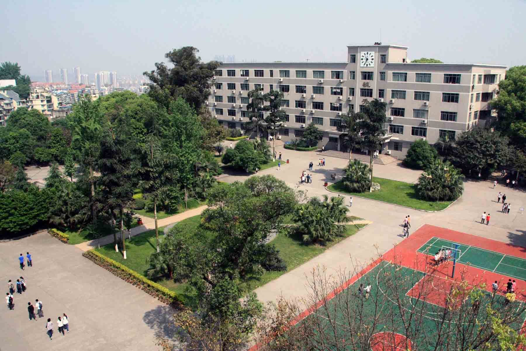 泸州初中学校排名（四川泸州成绩优异的三大高中）