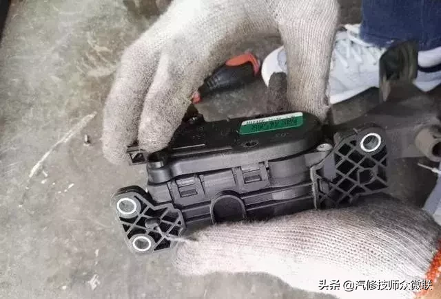 大众捷达仪表报EPC故障灯,发动机加上不油维修实例