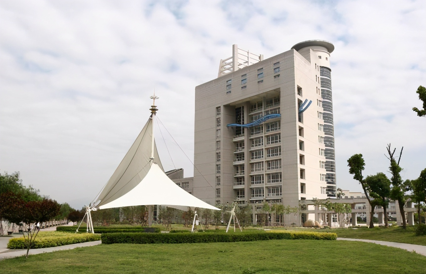 这3所民办高校即将降低学费，由民办转成公办，含金量增加