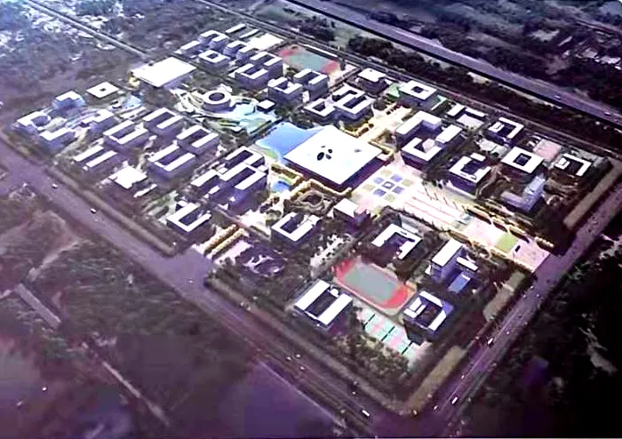 离濮阳小区不远，这所大学开工建设