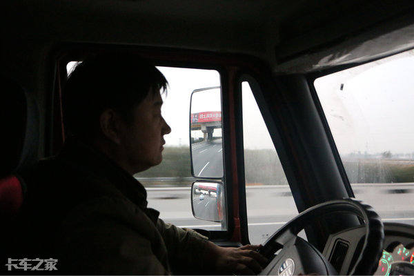 “我终于转行了”！10年危化品运输老司机无奈透露行业现状