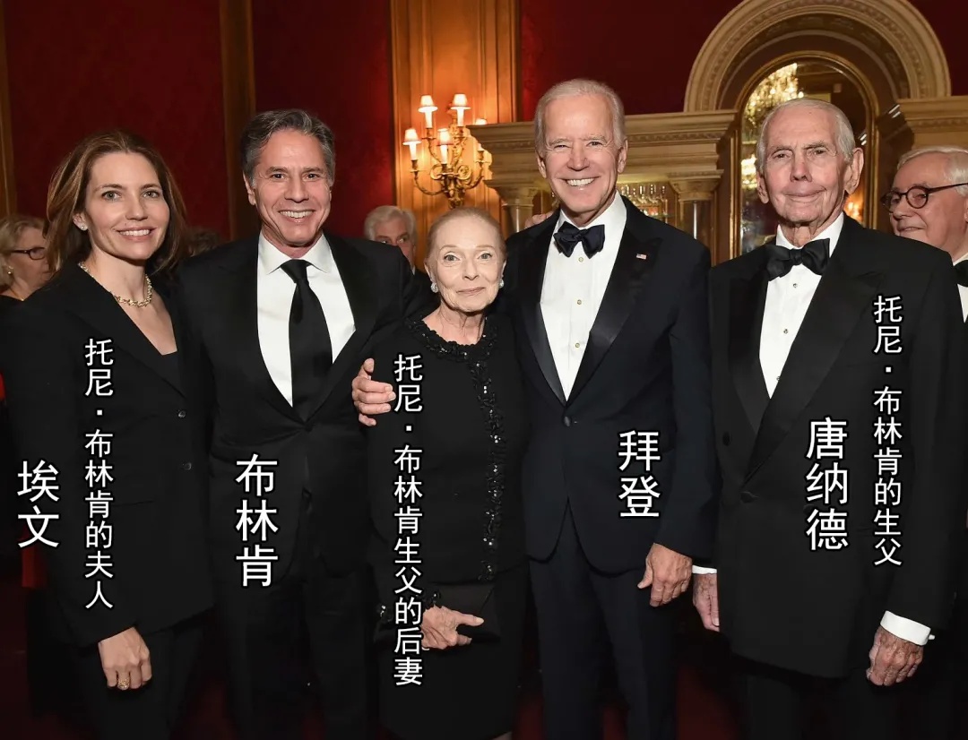 judith)是一家艺术品公司的老板,父亲唐纳德(donald)是一个风险投资家