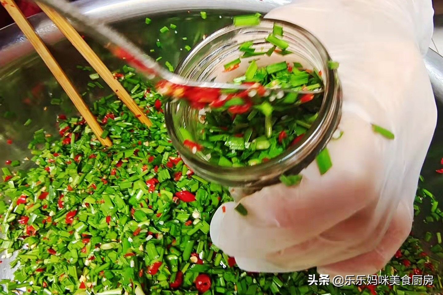 韭菜腌制家常做法（家常腌韭菜的详细做法分享）