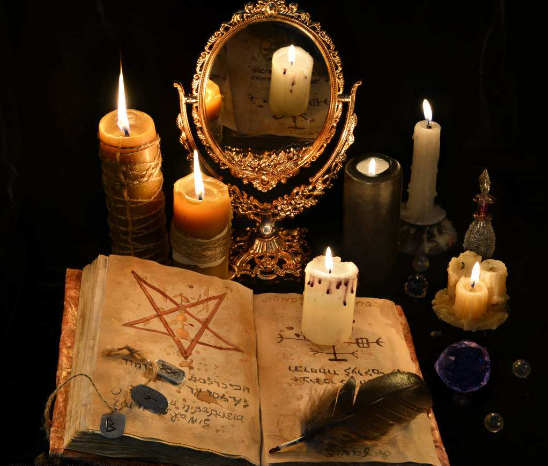 神秘莫测的巫术与虔诚信仰的宗教有什么关系？