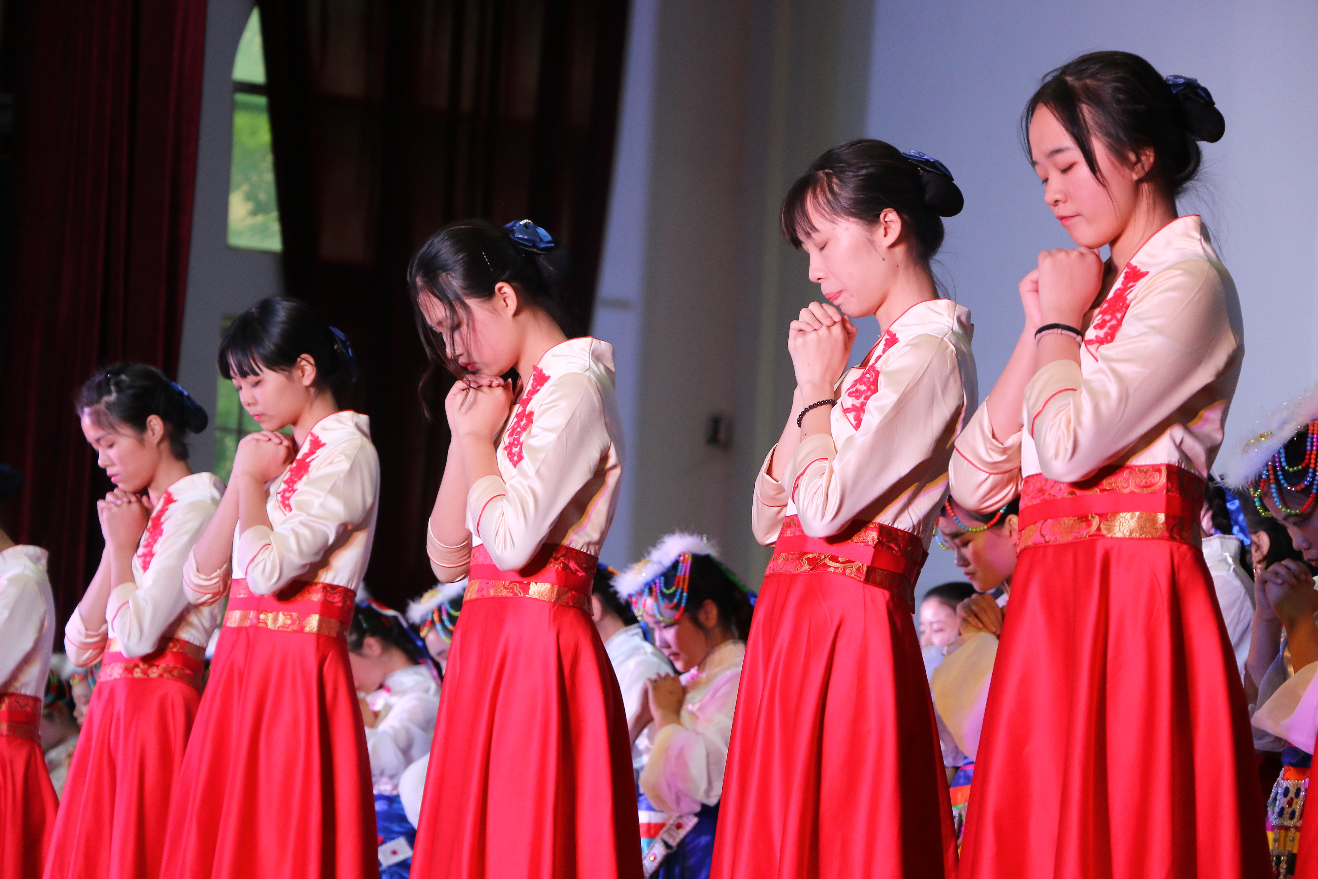 容桂职校2019年师生迎新联欢会 暨“天悦杯”教师之星颁奖典礼