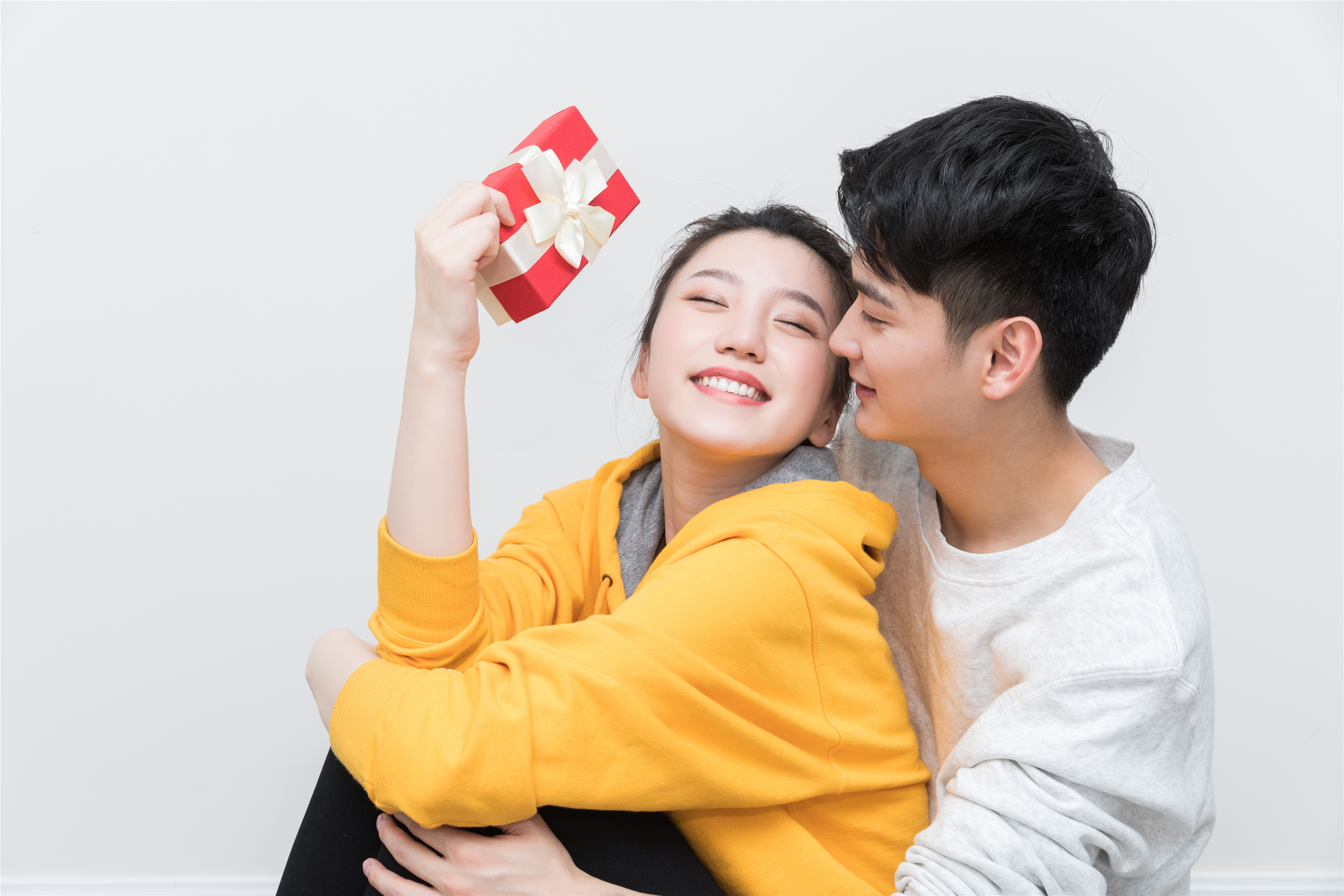 想让男人乖乖听话？有3个实用的心理学技巧，值得学习