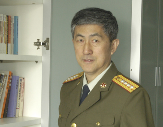 李克农之孙李凯城当晚,李克农宴请朝中方代表团,南日大将出席,李克农