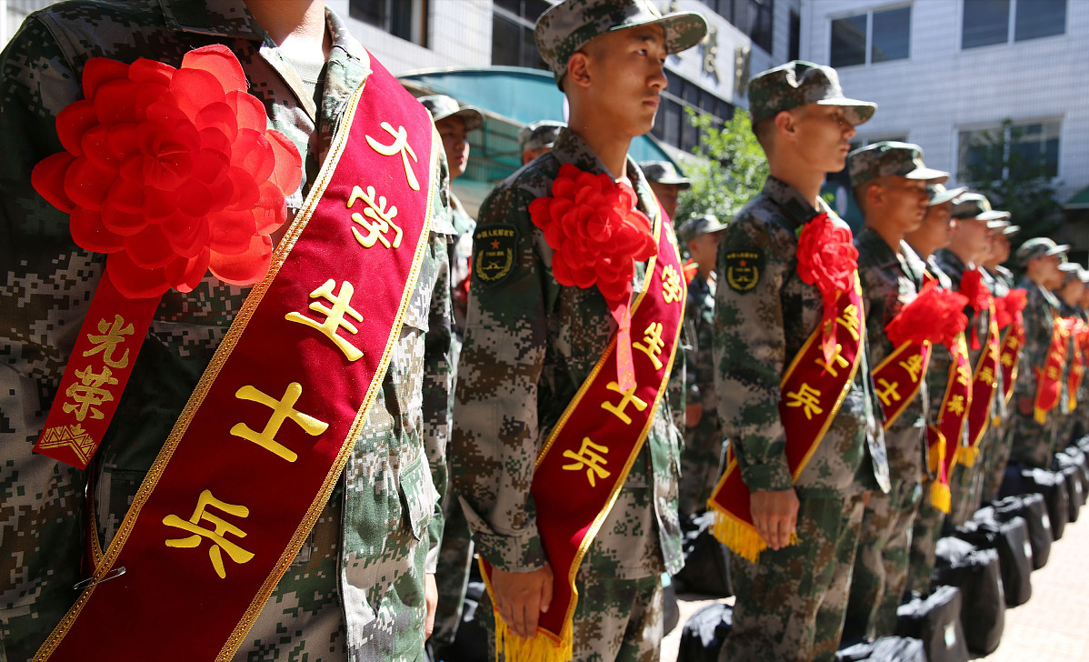 大专在校生当兵可以考士官学校吗？该如何规划？