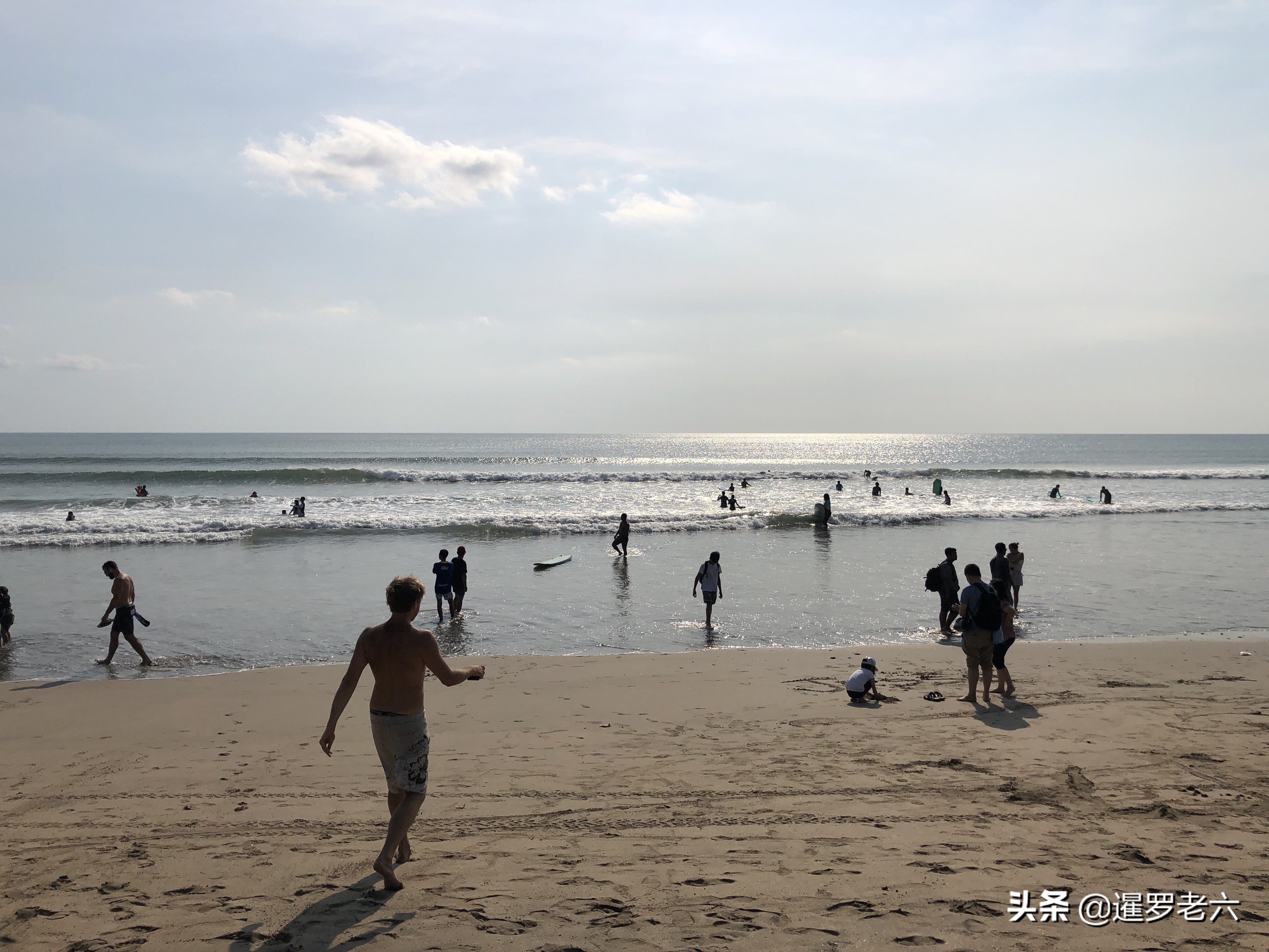 巴厘岛旅游怎么发微信朋友圈说说