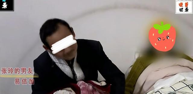 湖南一女大学生因爱精神失常，和街边50岁流浪汉生孩子，母亲崩溃