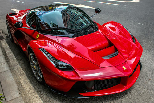 富二代渣男一般开什么豪车泡妹子，贫穷只能限制你的想象