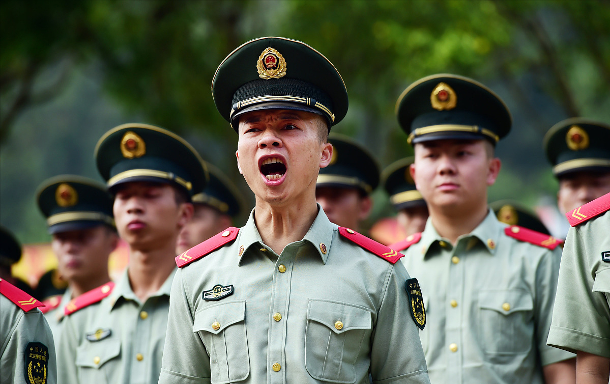 现在当兵考军校容易吗？一个连能有多少人考上军校？建议了解