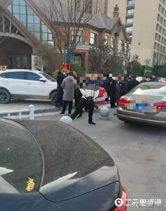 郑州一楼盘置业顾问疑被购房者刺死，凶手系死者堂弟