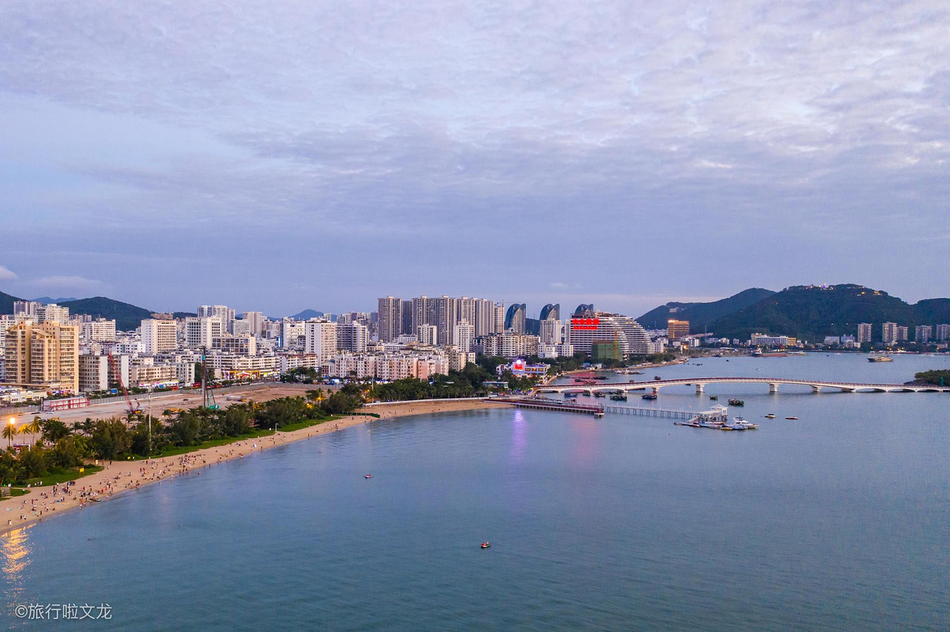 三亚的清晨和黄昏，风景、美食，梦想和青春