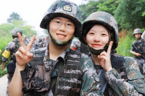 2021二次征兵即将启动，征兵要求有变化，想参军的大学生须知晓