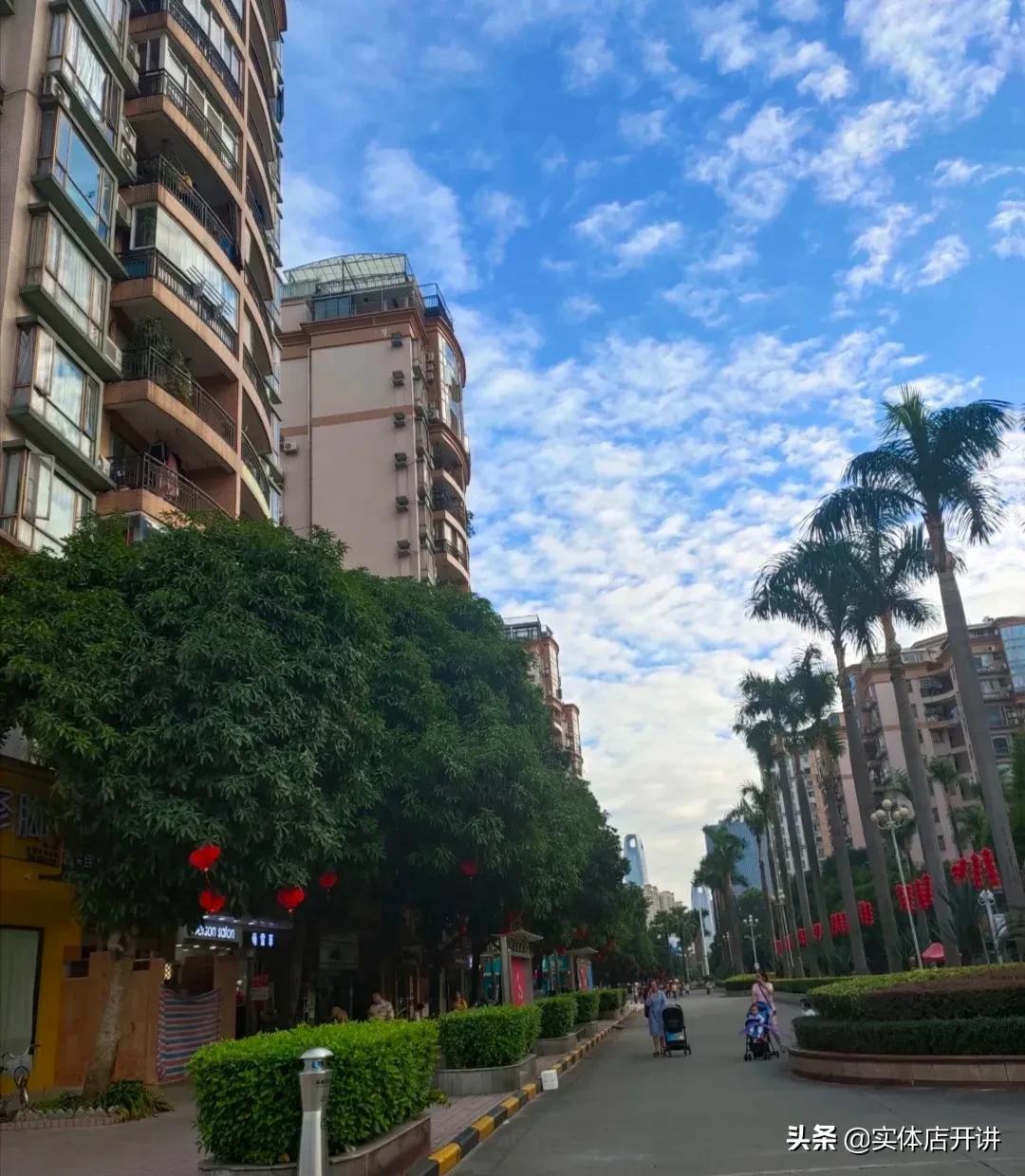 200亿接盘恒大物业？地产大鳄再次浮出水面，曾吞下三处万达产业