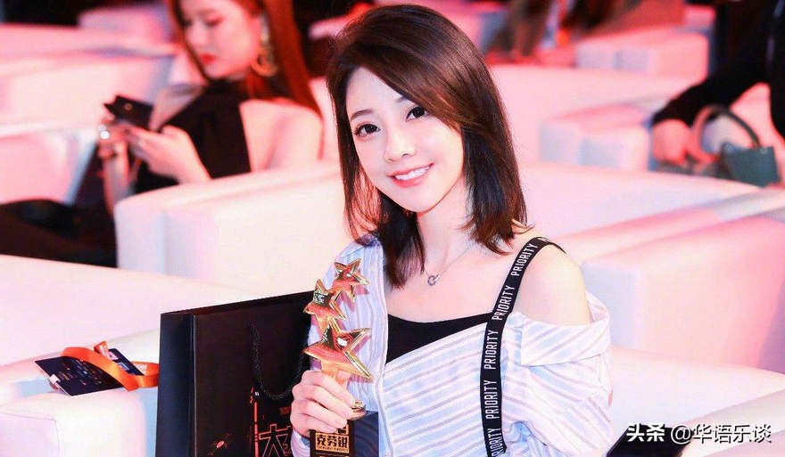把音乐评审的权杖交给大众，这是时代的进步，还是音乐的悲哀？