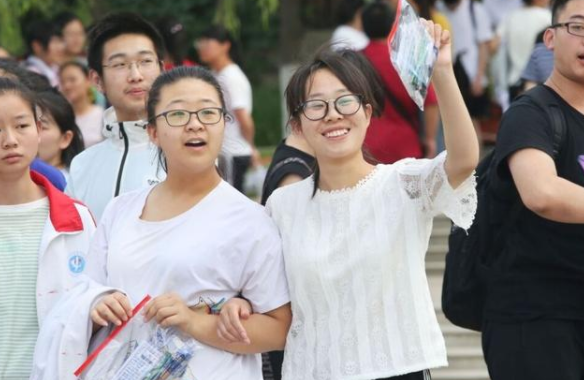 国内师范类大学更新排名，南师大成为黑马，榜首实力有目共睹