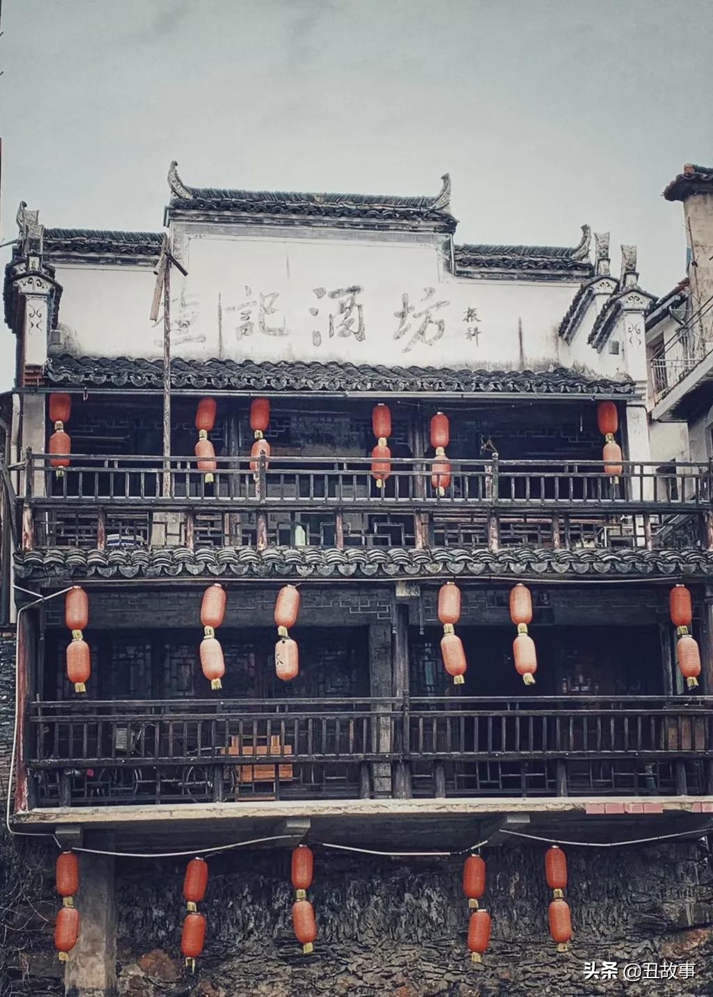 30岁辞职回乡学酿酒，父亲气得大骂