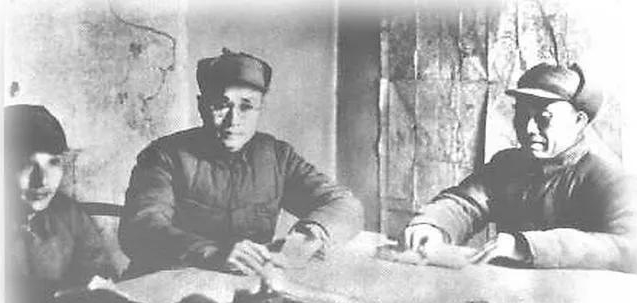 十大元帅1937年谁的级别最高：叶剑英第三，陈毅第九，罗荣桓垫底