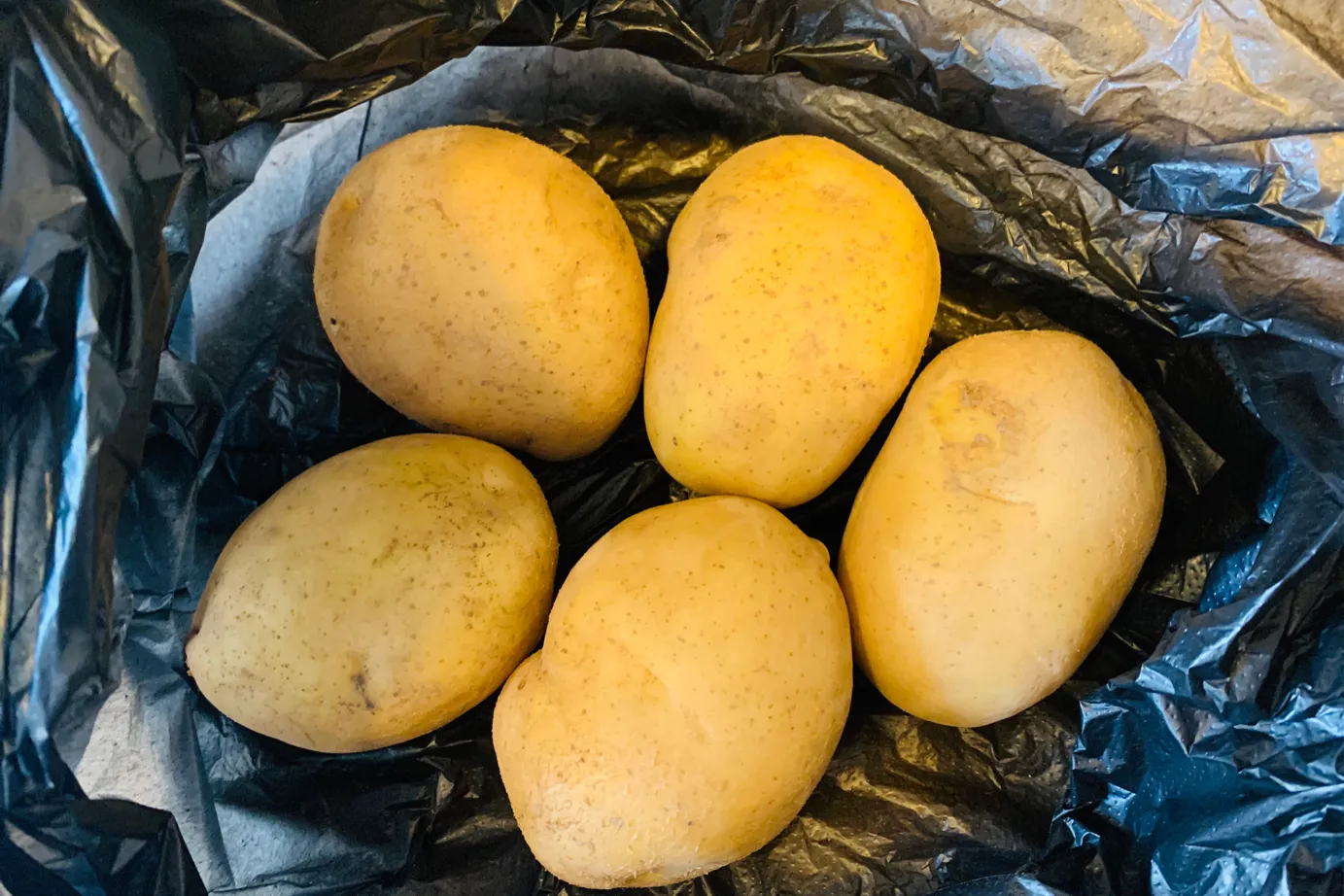 土豆保存原来这么简单，记住这5招，放半年不腐烂不变绿也不发芽