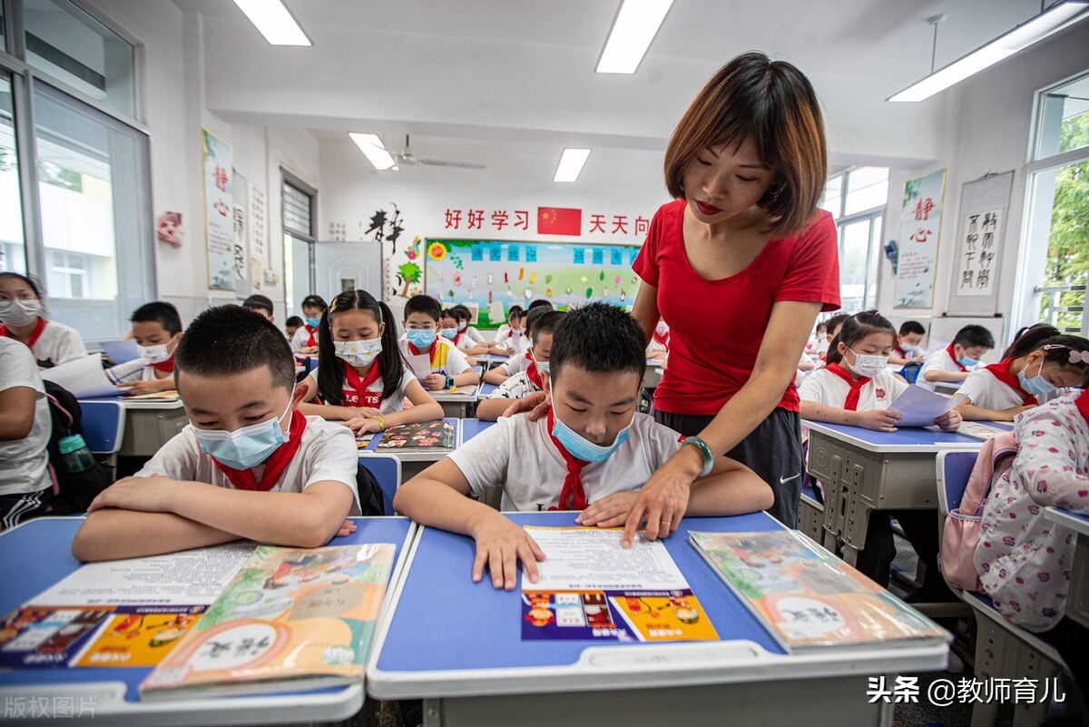 取消培训班的周末孩子们怎么过？拼的是家长，对学霸毫无影响