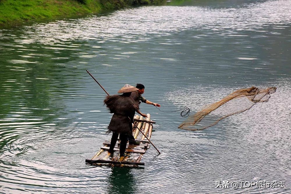 这座湖南小城有着华南地区最大越野赛车基地，真人版“速度与激情”杠杠滴