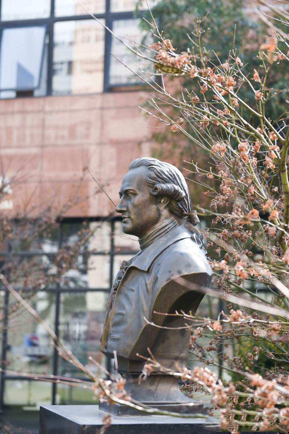 上海戏剧学院2020年招生简章全面解析，编导专业有重大变化