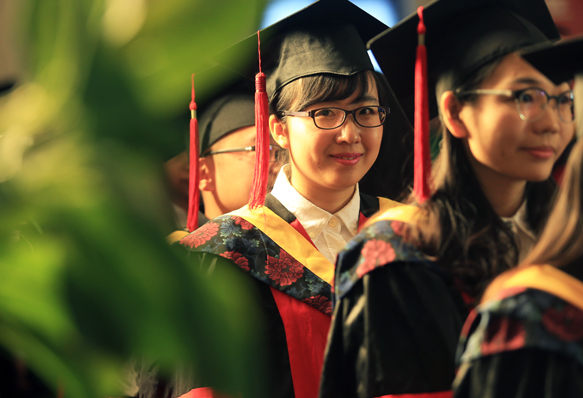 南京大学博士的求职经历，接连被11所名校拒绝，问题究竟出在哪