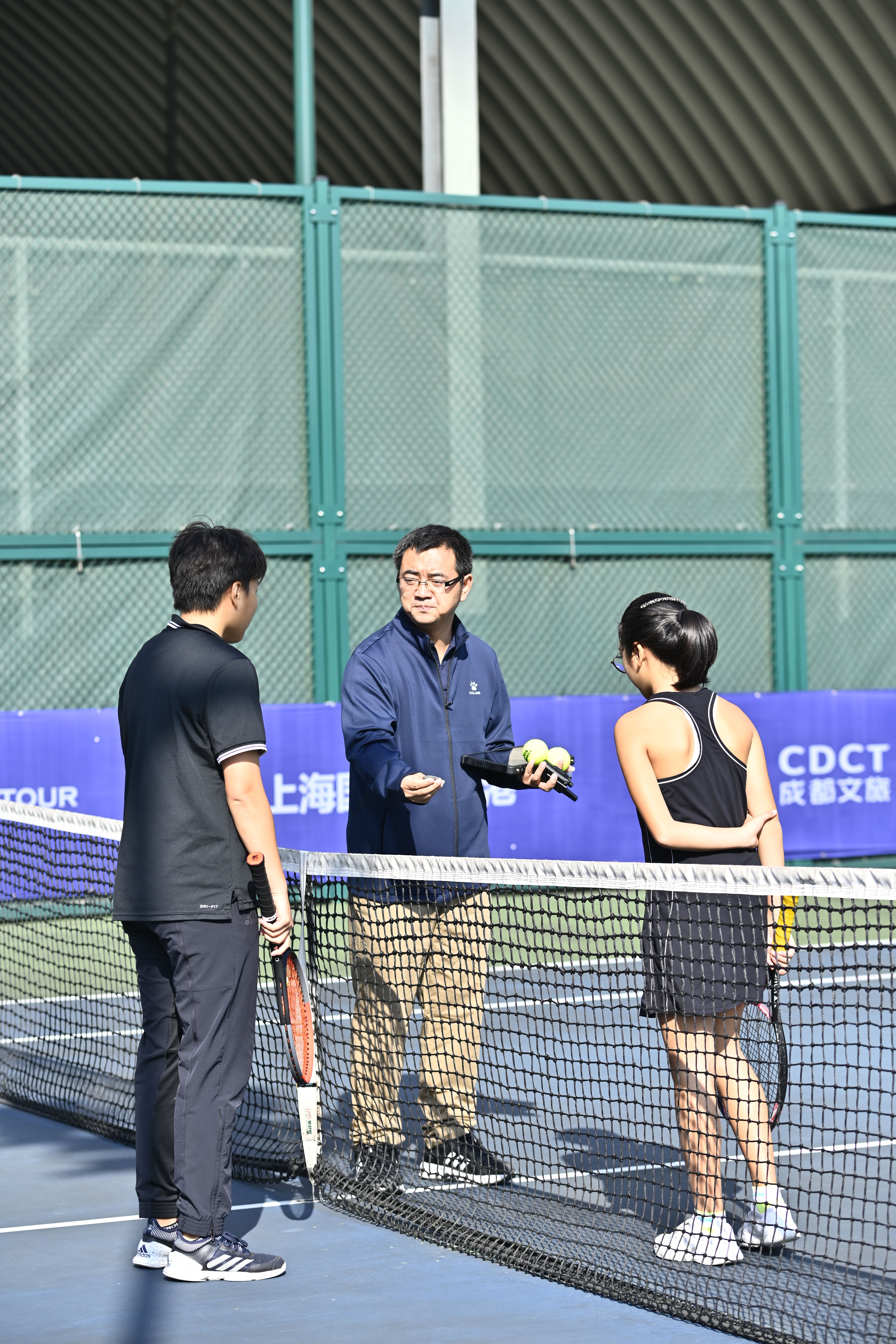 选手集体点赞！中网巡科创碚城杯·西南大学公开赛优质服务受好评