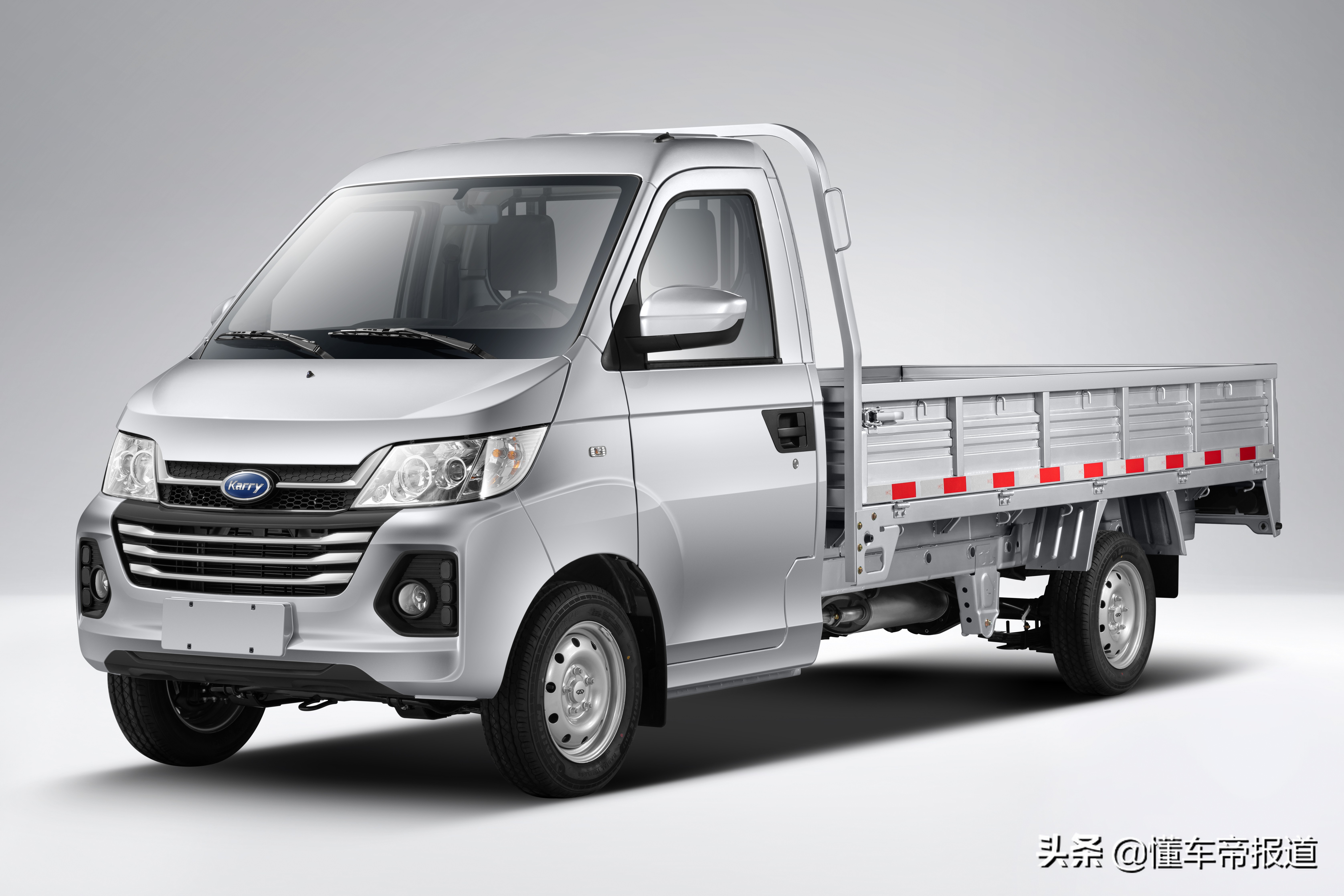 开瑞汽车三款微卡同步上市