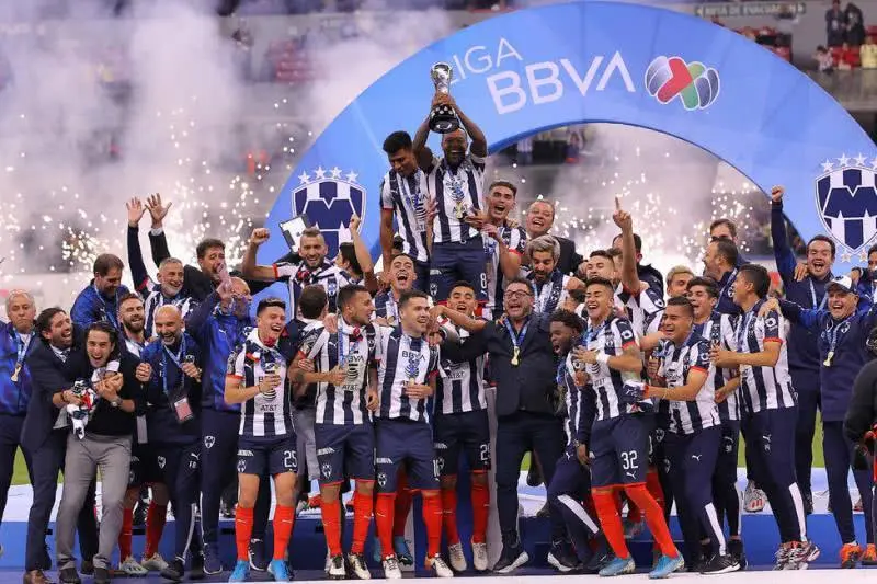 荷甲联赛特点荷甲与其它联赛的区别