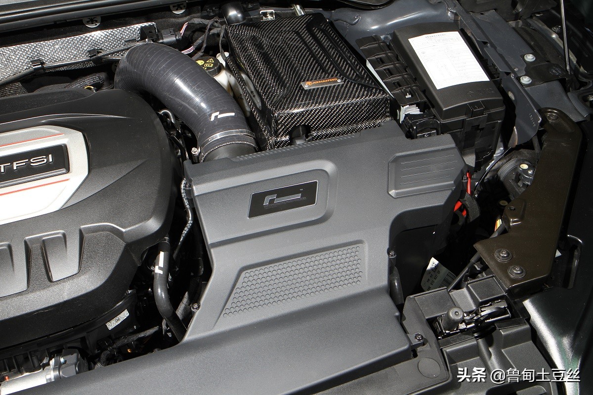 「毂锐驰」优雅与性能兼具—大众CC猎装版 380 R-Line X REVO二阶改装