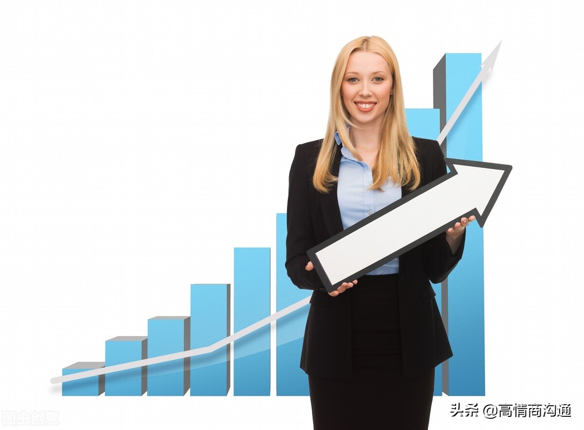 领导对你说，辛苦了，怎么回应才显得情商高