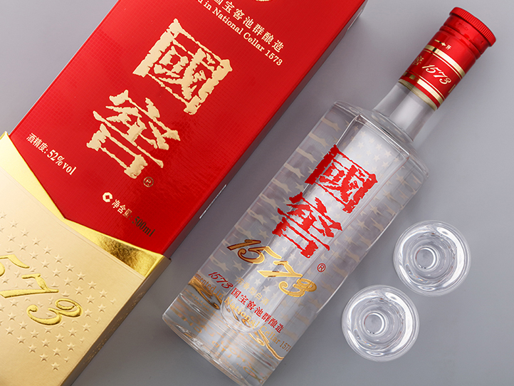 最新！2019胡润品牌榜：中国最值钱的白酒品牌前八名，买酒可参考