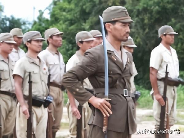 大阪师团只会“做生意”？为了“维护尊严”，“英勇”砸了警察所