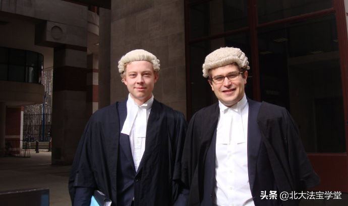 英国出庭律师事务所：规模虽小但历史悠久，实力不容小觑