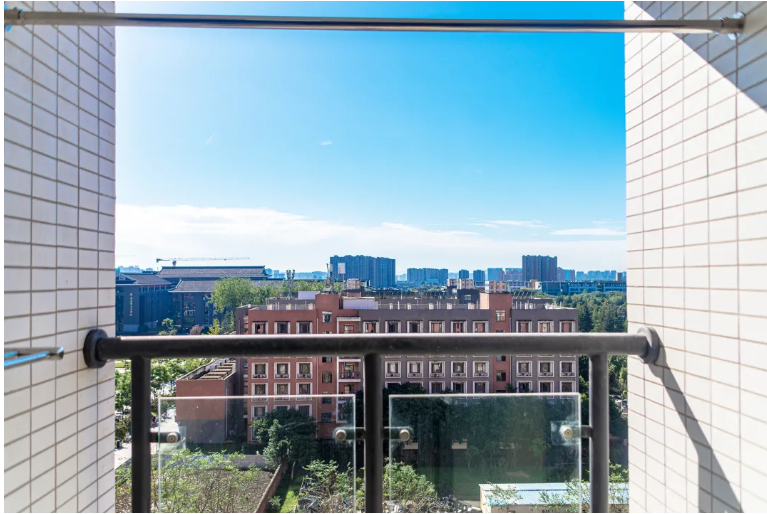 配置豪华！四川大学新宿舍曝光，坐拥4部电梯，双人标准间，还有健身房！