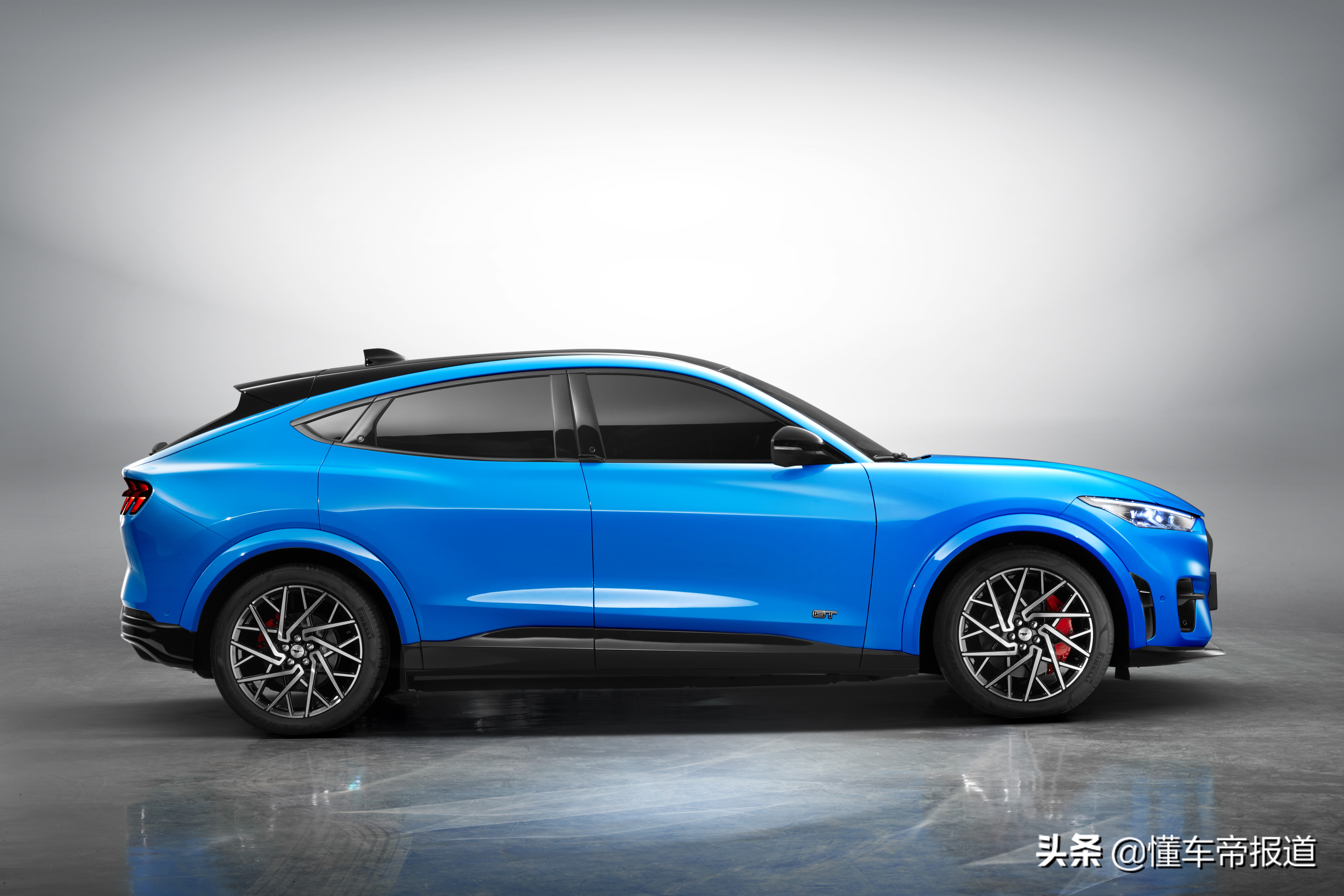 新车 | 售26.5万元起，长安福特Mustang Mach-E正式上市