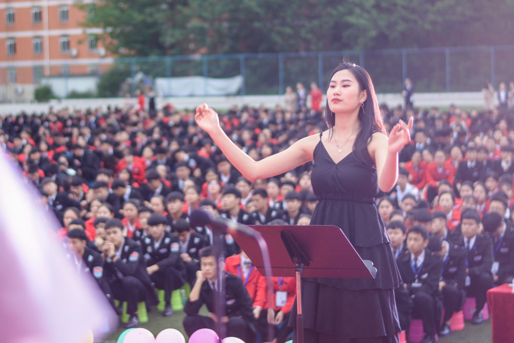 弘扬五四精神，成都东星航空职业学校掀起爱国主义热潮