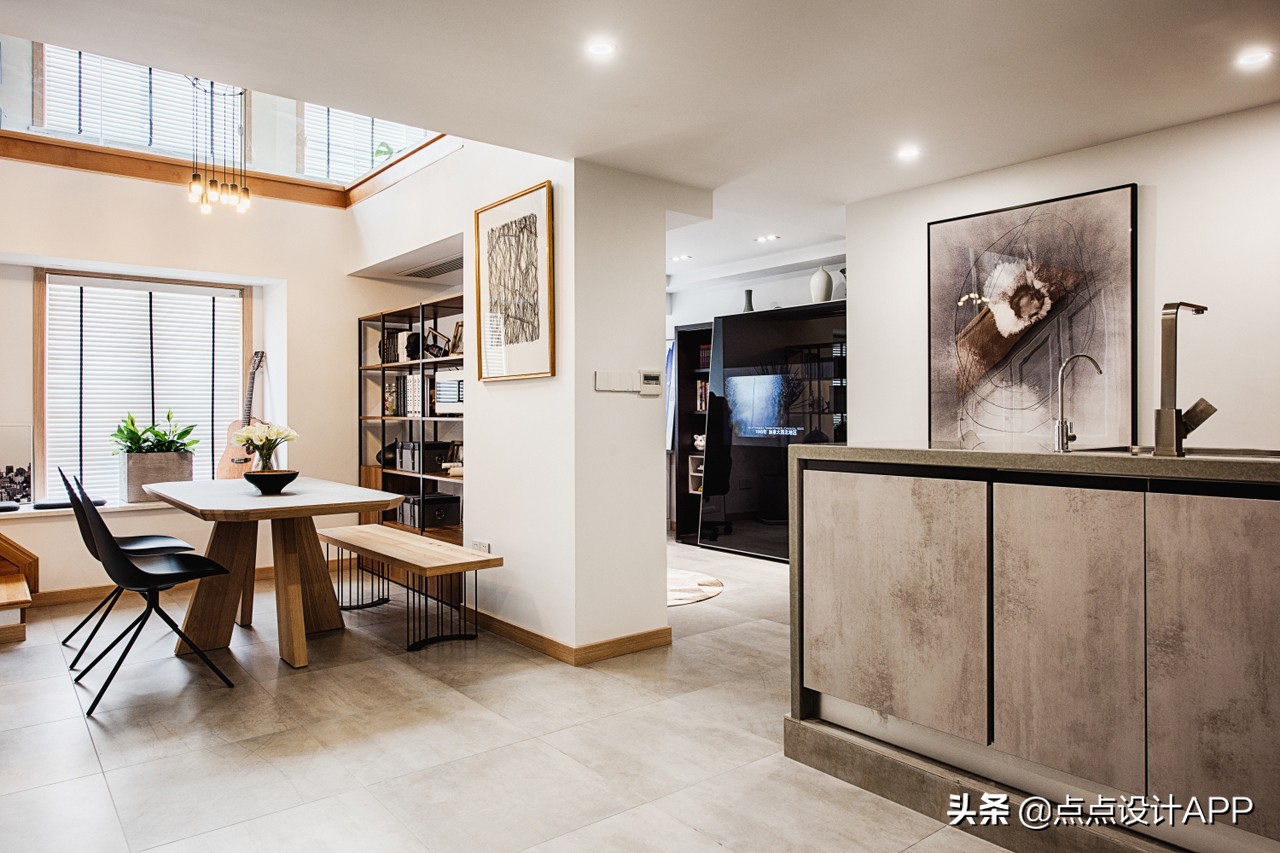 杨森作品：央视《空间榜样》热播，40平单间配套巧改时尚小跃层